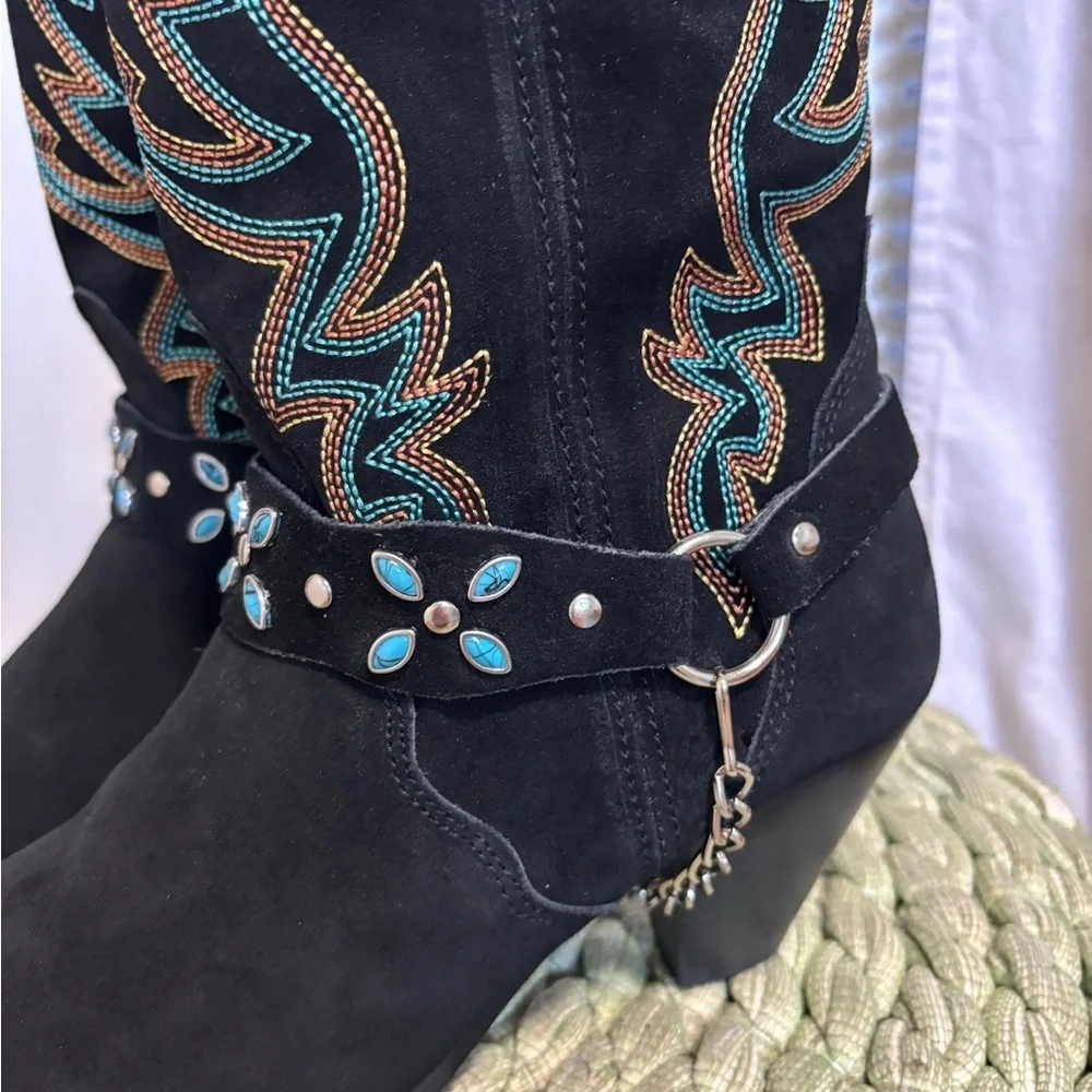 Dingo Victoria Harness Black Suede Turquoise Pull On Western Boots